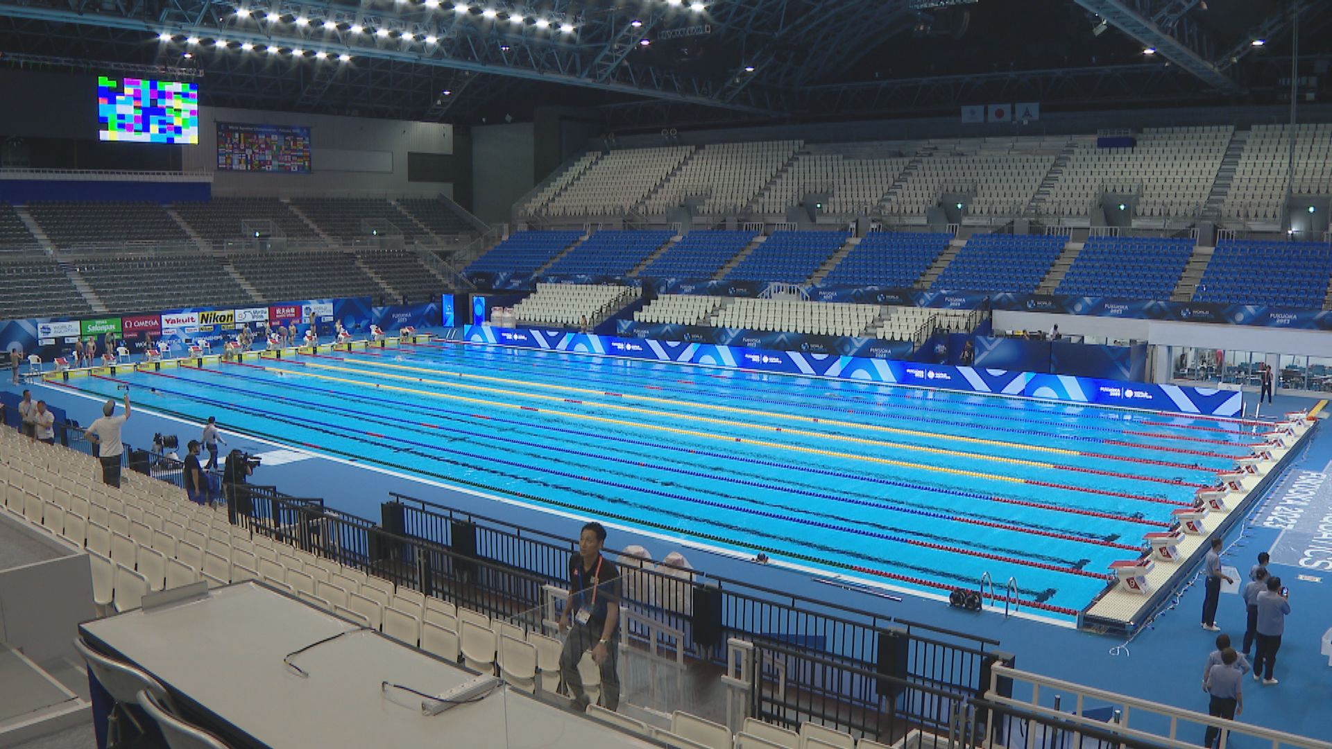 これが世界水泳の会場！４０００トンのメインプールを公開－開催費は膨れ上がり２２５億円に - RKBオンライン